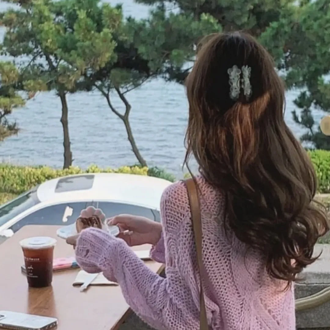 揭开面纱：好莱坞的跨性别人生